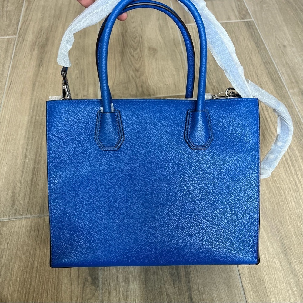 NWOT Michael Kors Mercer Royal Blue Tote - Picture 4 of 7